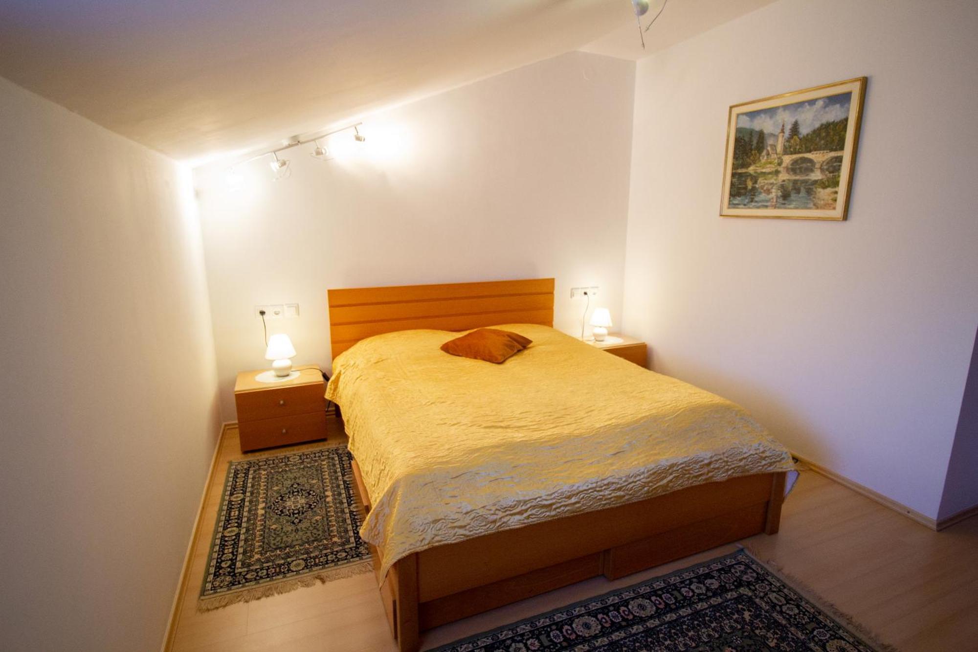 Garden Apartments Jansa Radovljica Oda fotoğraf