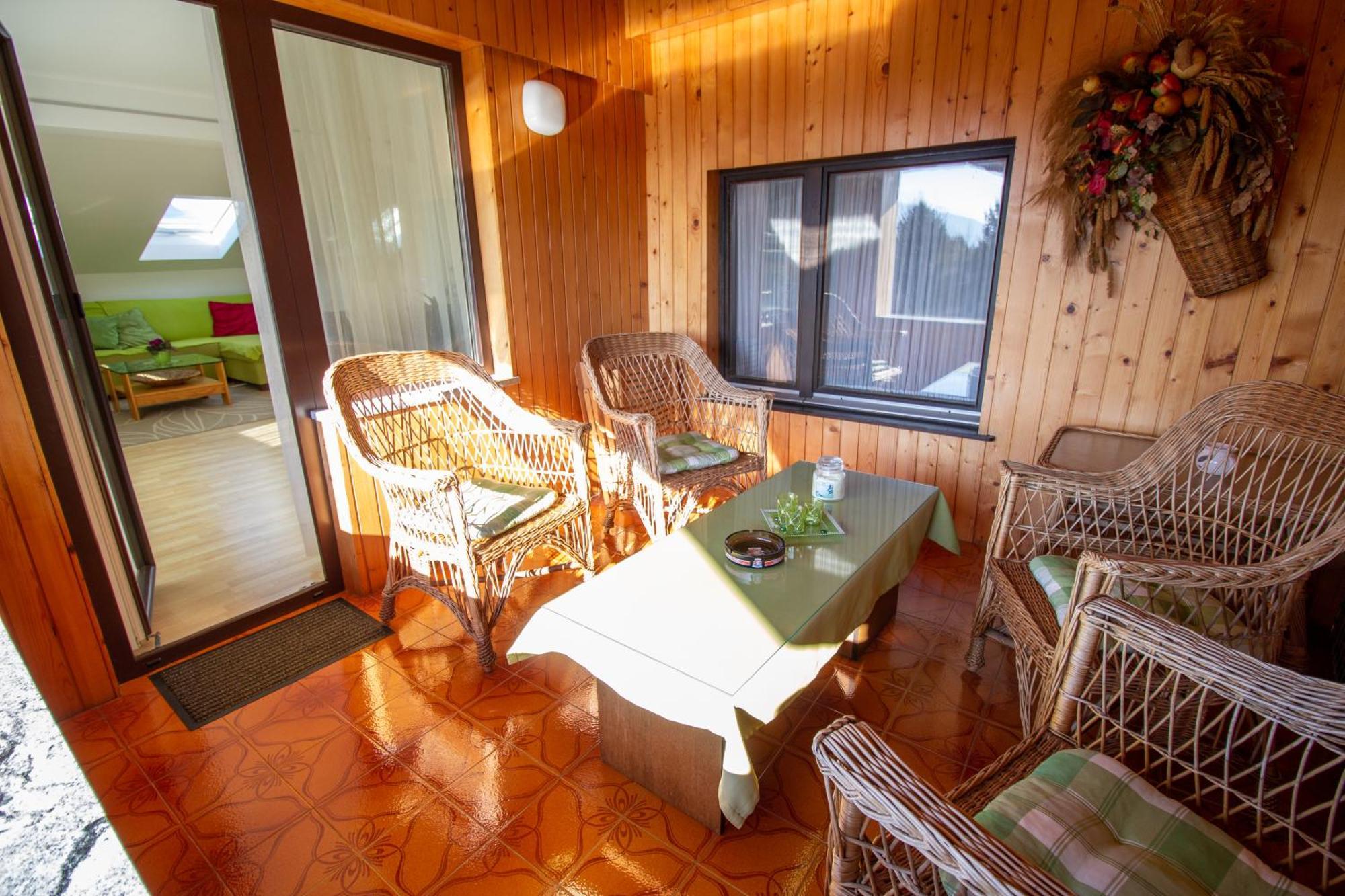 Garden Apartments Jansa Radovljica Oda fotoğraf