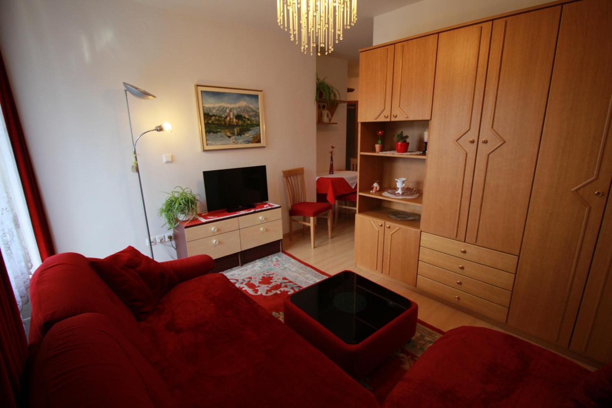 Garden Apartments Jansa Radovljica Oda fotoğraf